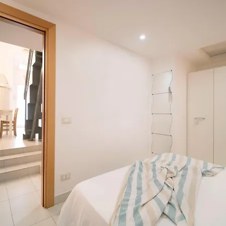 Wepuglia - La Dimora Del Gelso Rosso Apartment *